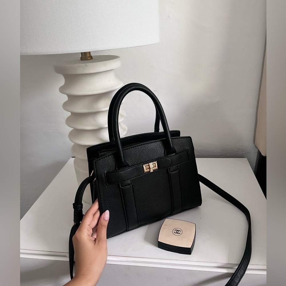 Stylish black bag